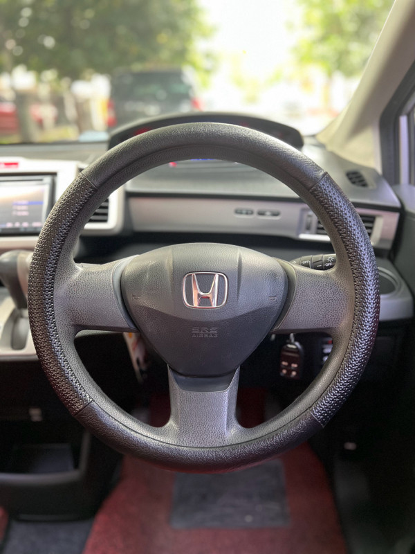 2014 Honda Freed 2014 Honda Freed