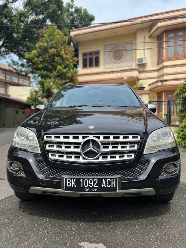 Second Hand 2010 Mercedes Benz ML-Class Second Hand 2010 Mercedes Benz ML-Class