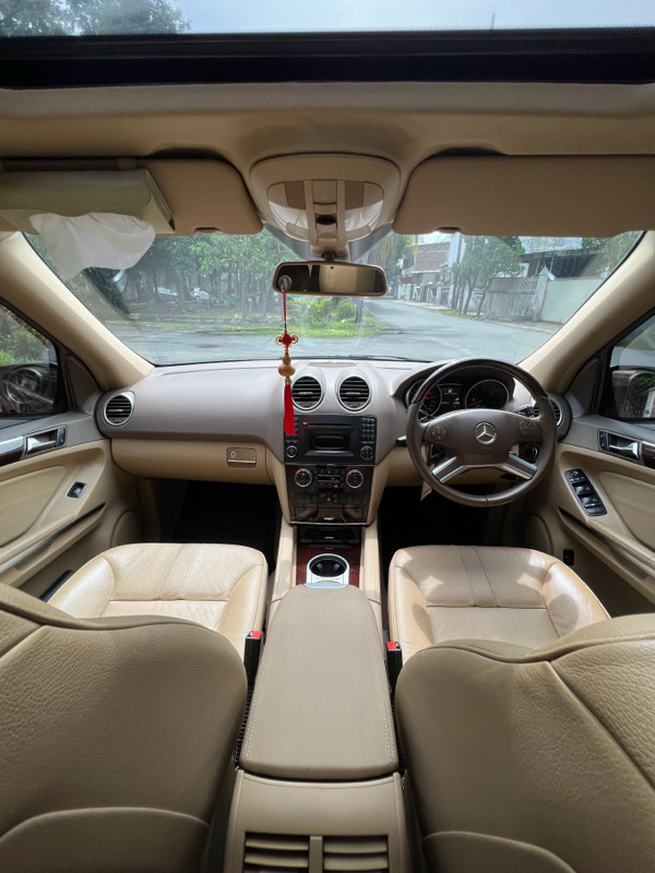 2010 Mercedes Benz ML-Class 2010 Mercedes Benz ML-Class