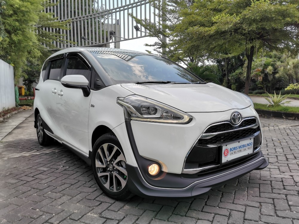 2016 Toyota Sienta