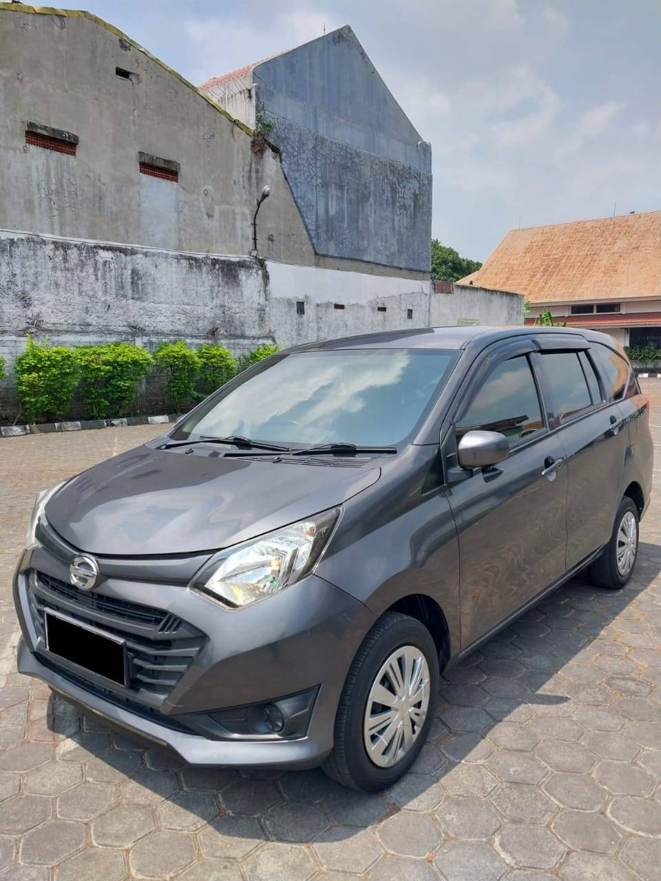 Used 2019 Daihatsu Sigra 1.2 X MT 1.2 X MT
