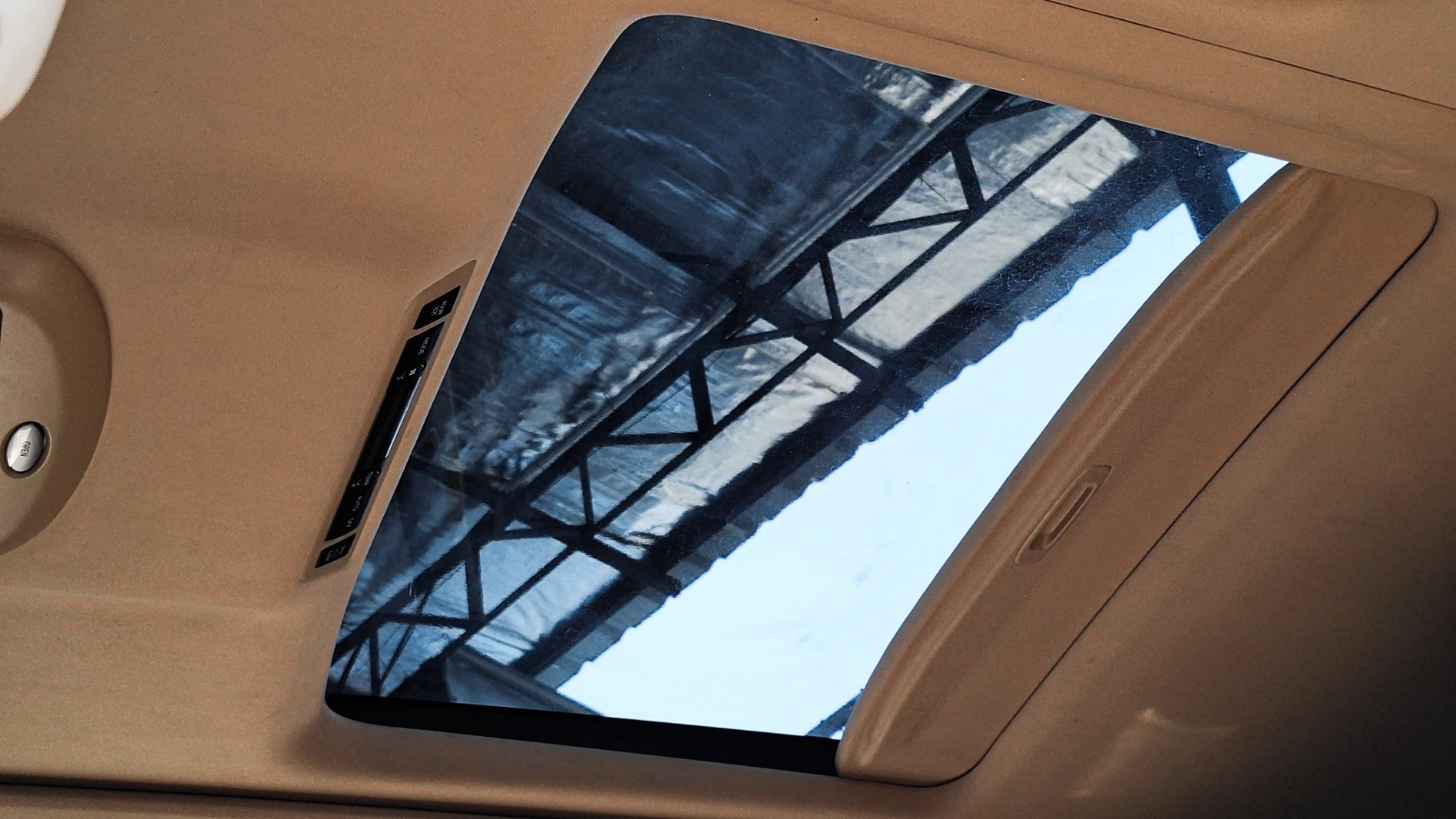 2012 Toyota Alphard 2012 Toyota Alphard