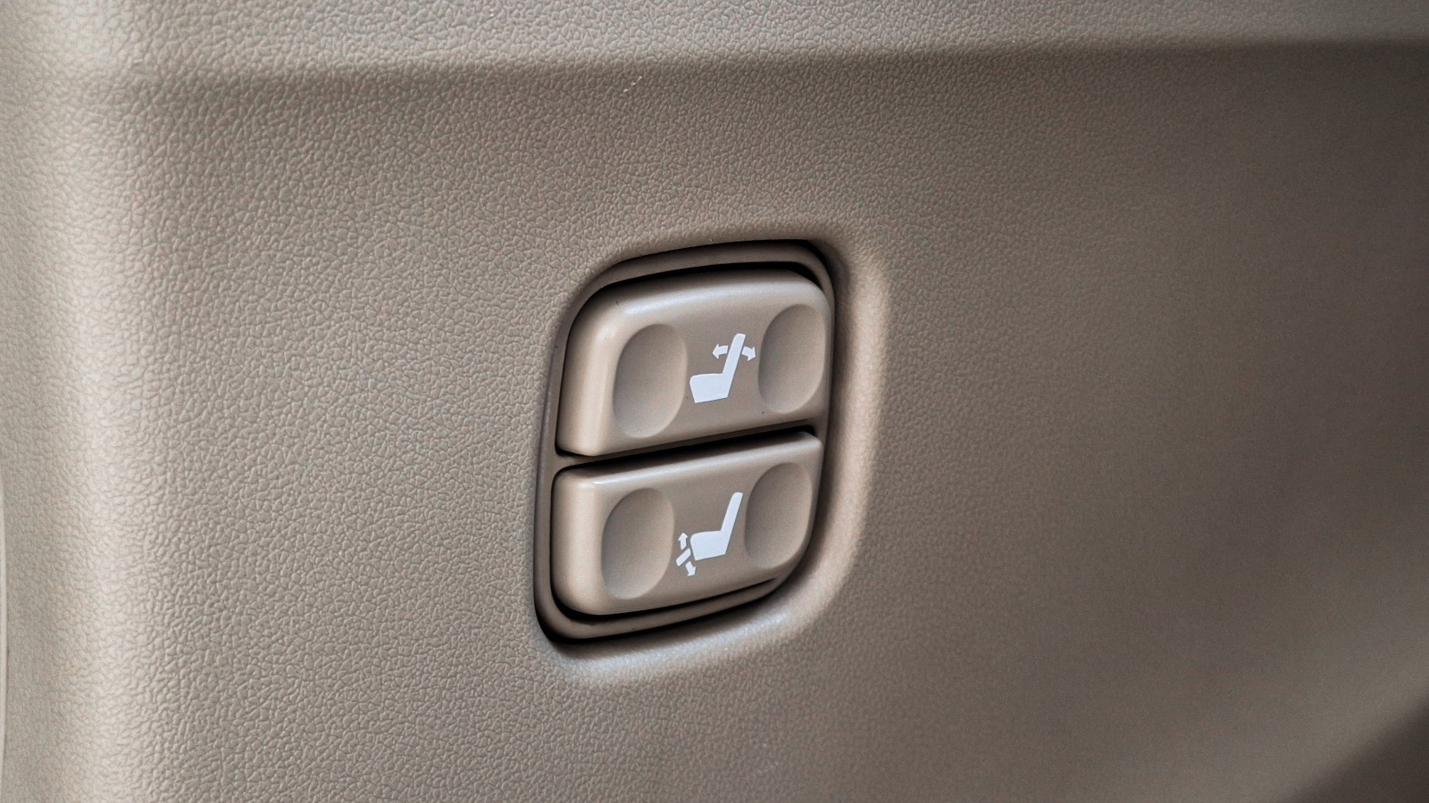 2012 Toyota Alphard 2012 Toyota Alphard