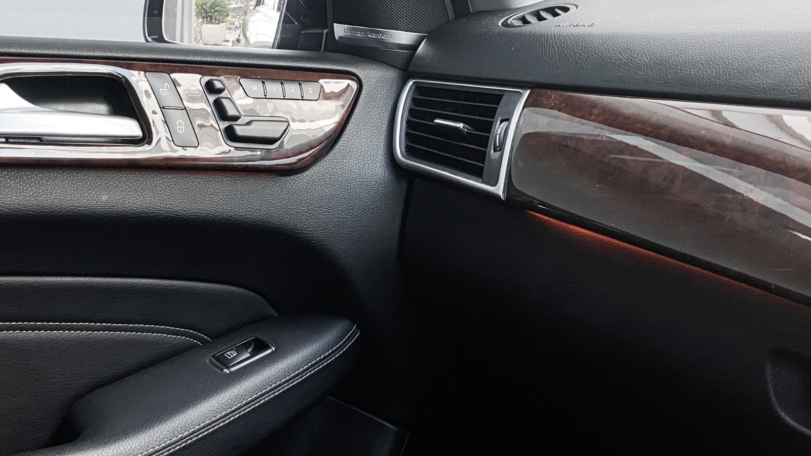 2012 Mercedes Benz ML-Class 2012 Mercedes Benz ML-Class