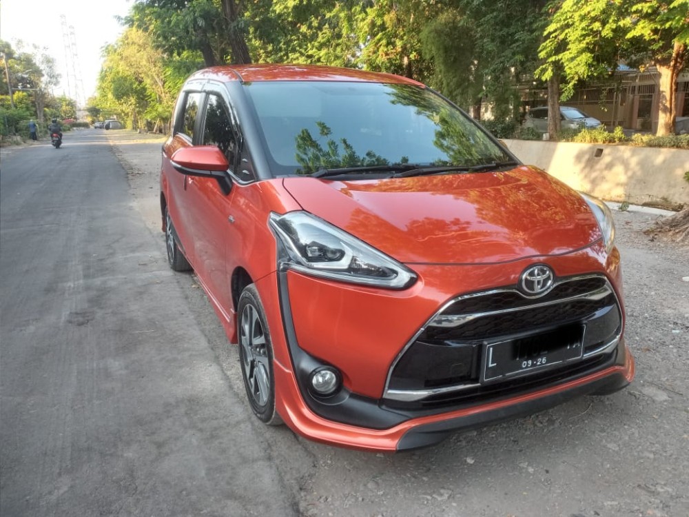 2016 Toyota Sienta