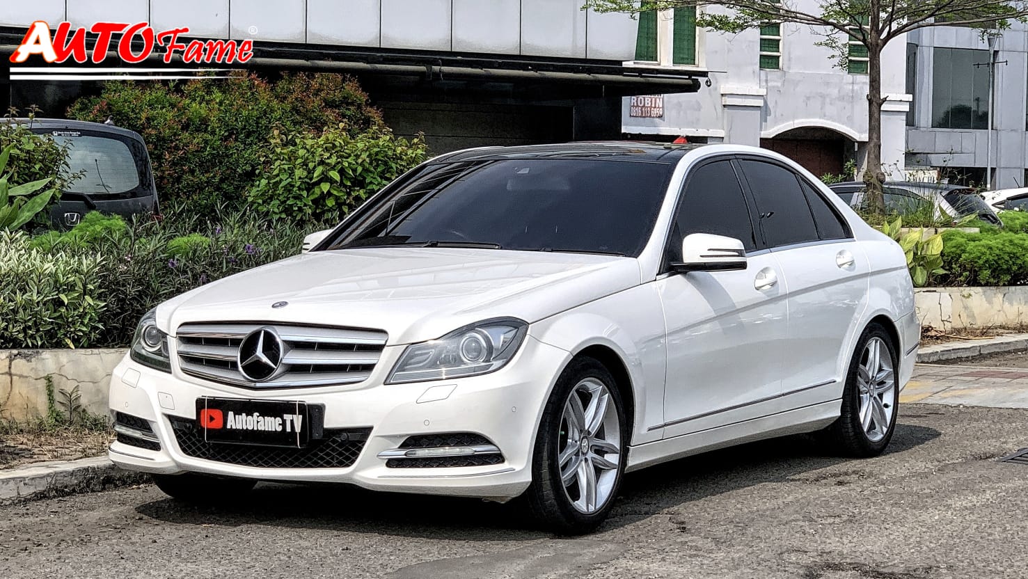 2013 Mercedes Benz C-Class Bekas 2013 Mercedes Benz C-Class Bekas