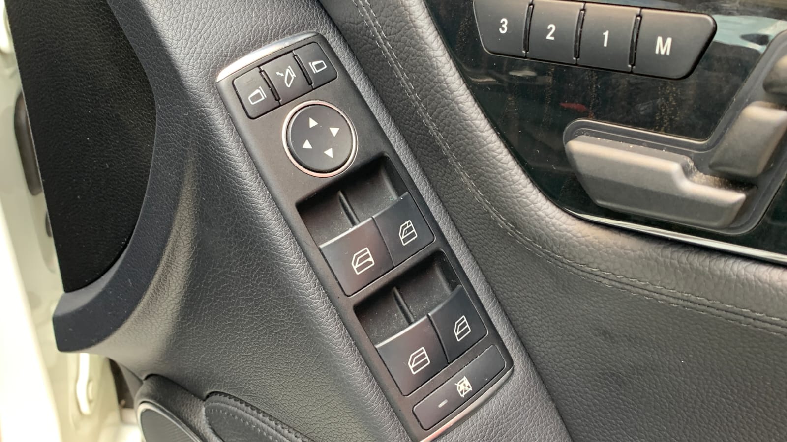 2013 Mercedes Benz C-Class 2013 Mercedes Benz C-Class