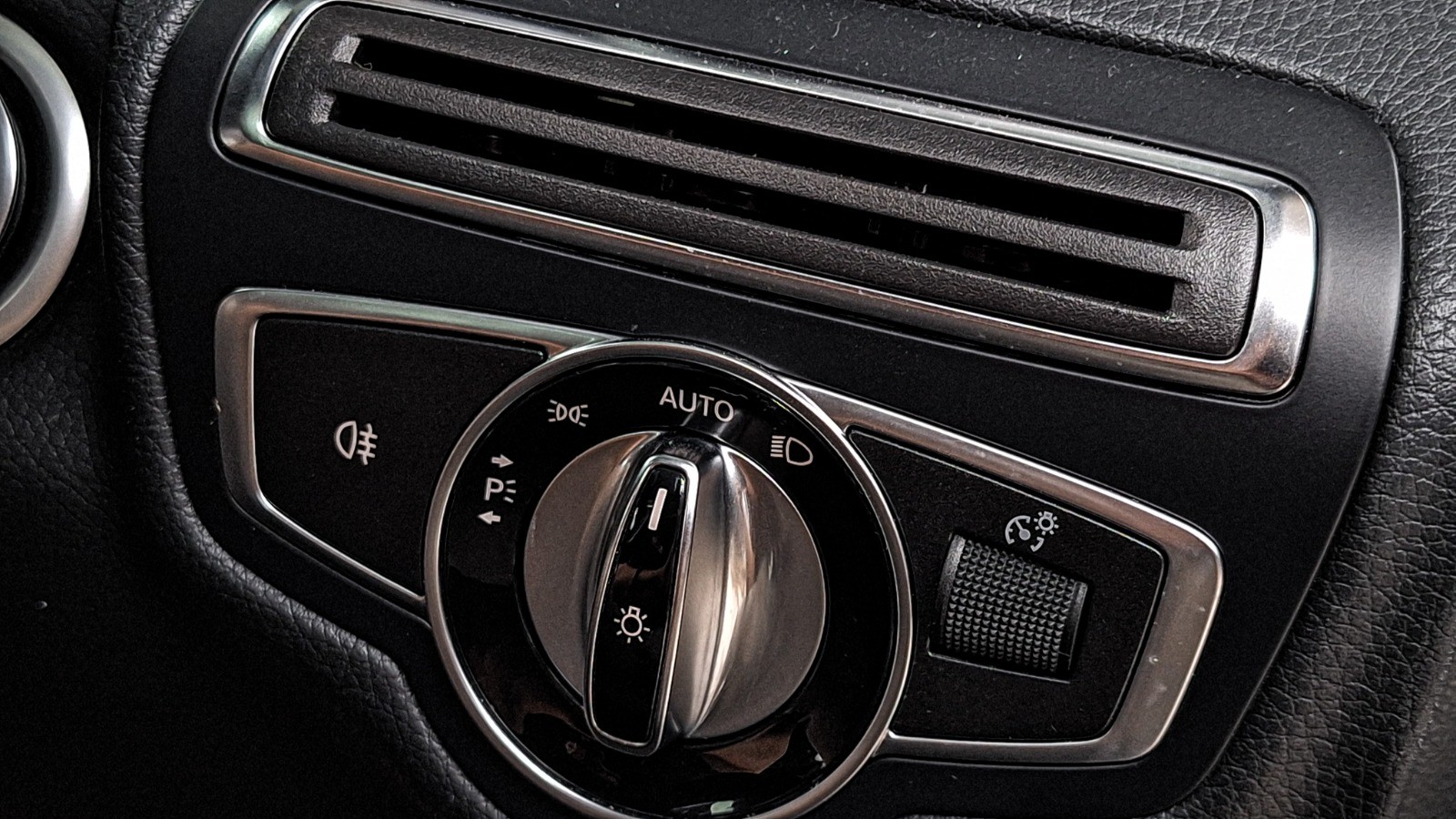 2017 Mercedes Benz C-Class Sedan 2017 Mercedes Benz C-Class Sedan