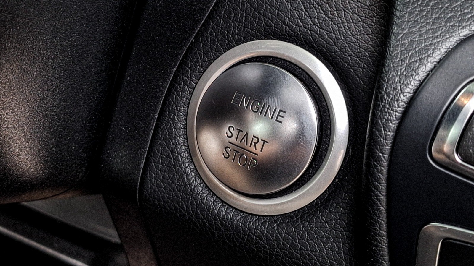 2017 Mercedes Benz C-Class Sedan 2017 Mercedes Benz C-Class Sedan