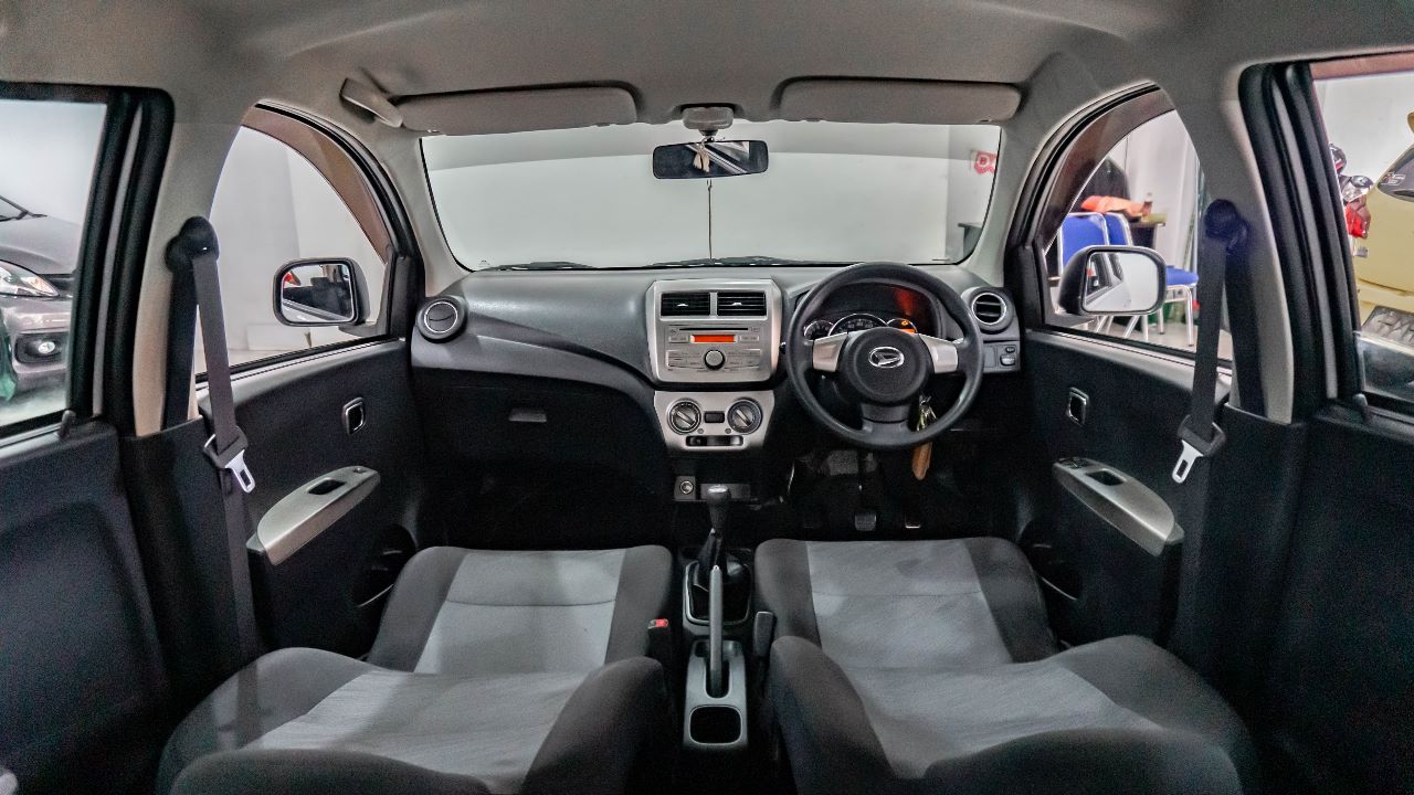 2016 Daihatsu Ayla 2016 Daihatsu Ayla