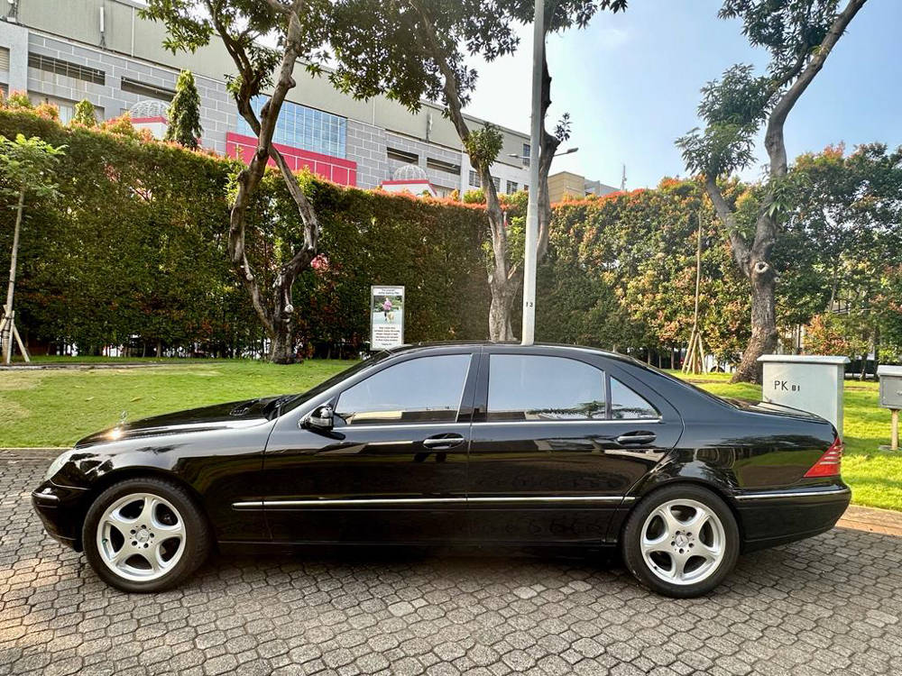 Dijual 2003 Mercedes Benz S-Class  S320LAT S320LAT Bekas