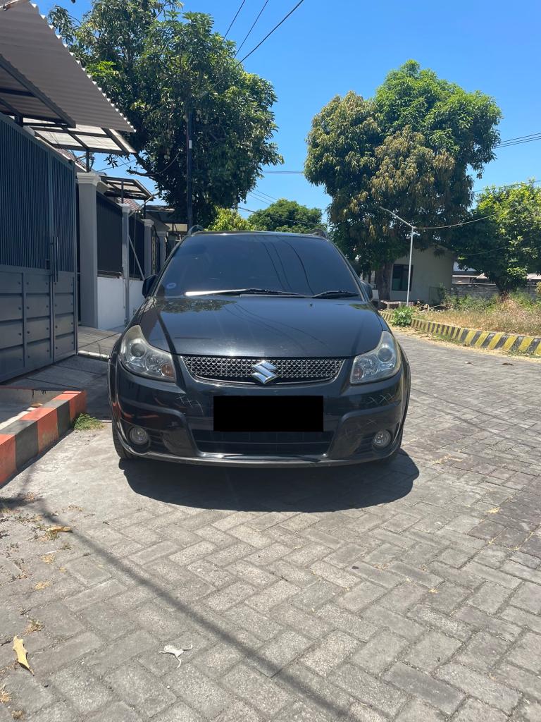 Second Hand 2011 Suzuki SX4 Second Hand 2011 Suzuki SX4