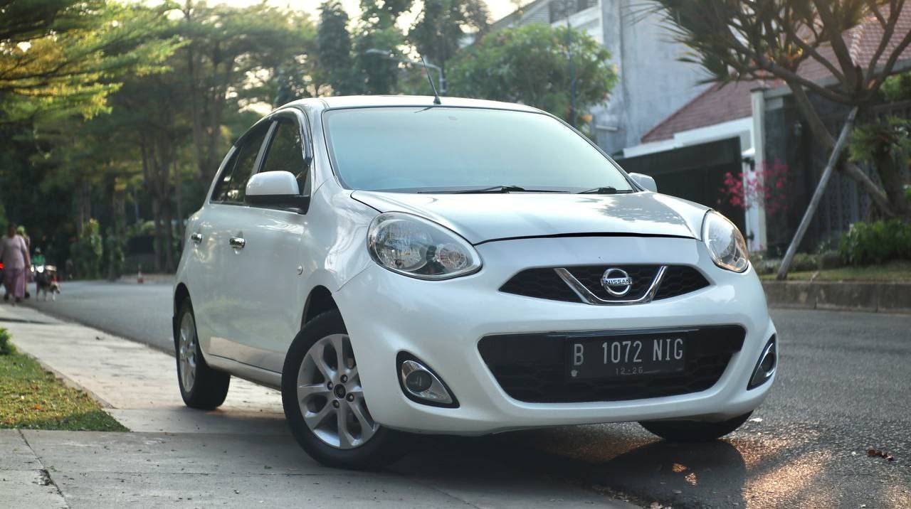 Old 2015 Nissan March 1.5L AT 1.5L AT