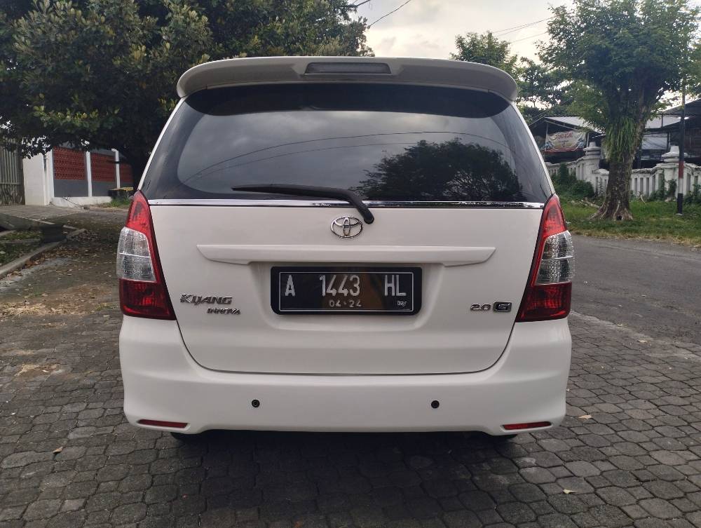 Dijual 2012 Toyota Kijang Innova 2.0 G AT LUX 2.0 G AT LUX Bekas