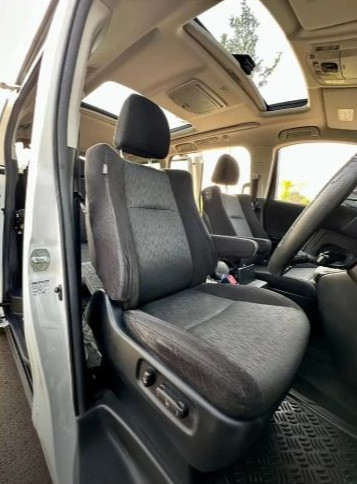 2014 Toyota Vellfire 2014 Toyota Vellfire