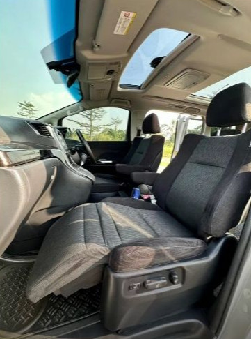 2014 Toyota Vellfire 2014 Toyota Vellfire