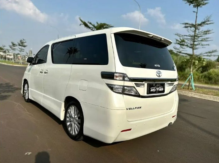 2014 Toyota Vellfire 2014 Toyota Vellfire