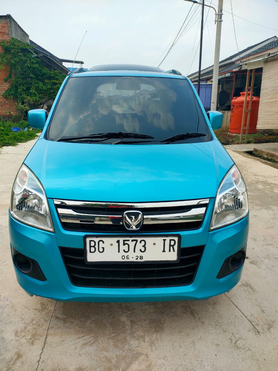 Second Hand 2014 Suzuki Karimun Wagon R Second Hand 2014 Suzuki Karimun Wagon R
