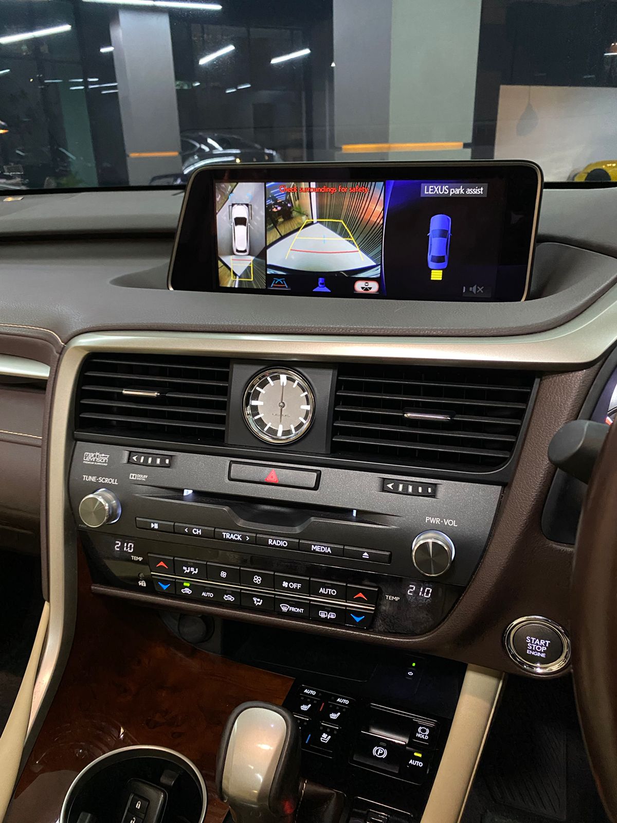 2017 Lexus NX 200T LUXURY 2017 Lexus NX 200T LUXURY