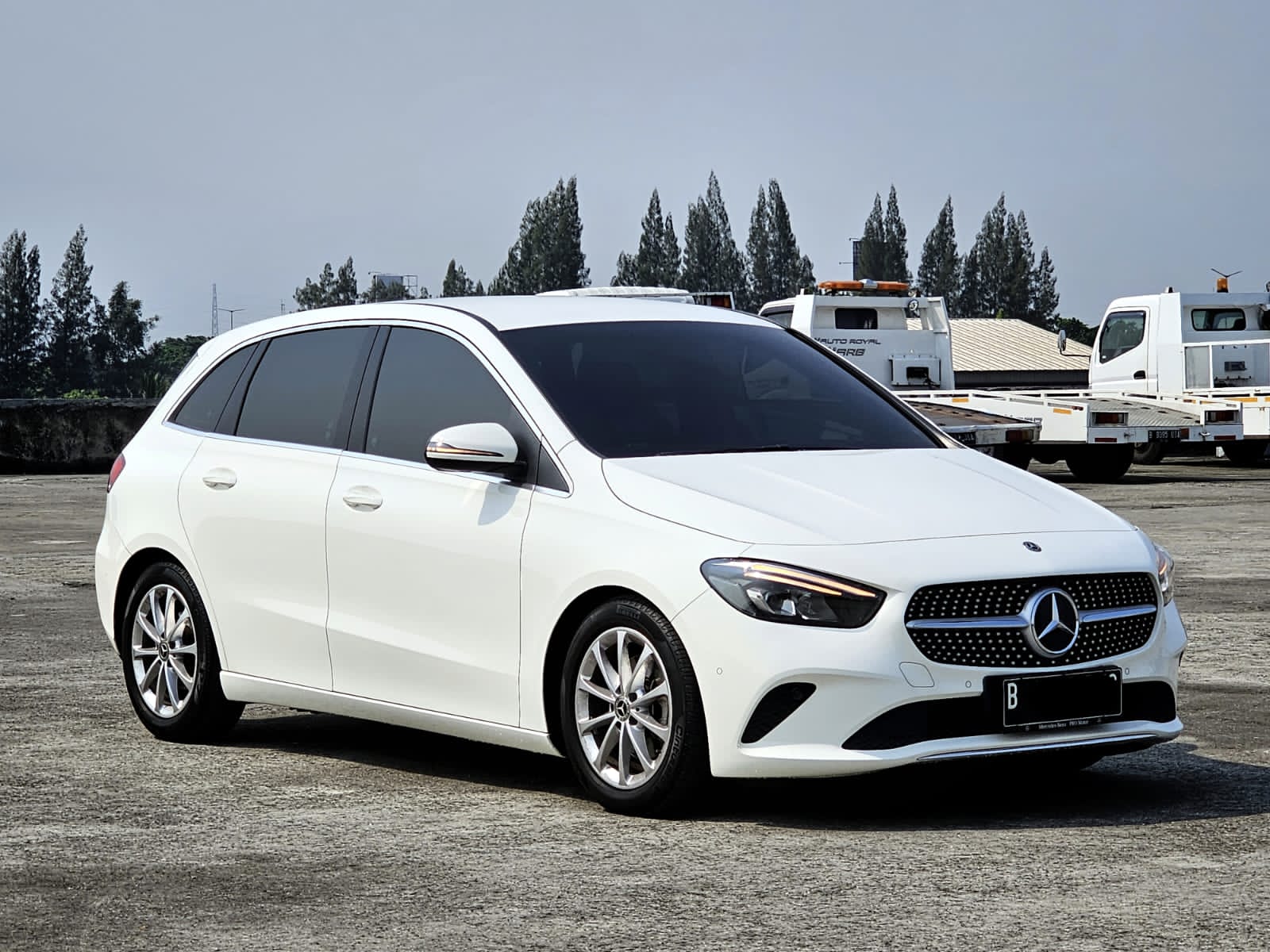 2018 Mercedes Benz B-Class  B 200 Progressive Line 2018 Mercedes Benz B-Class  B 200 Progressive Line