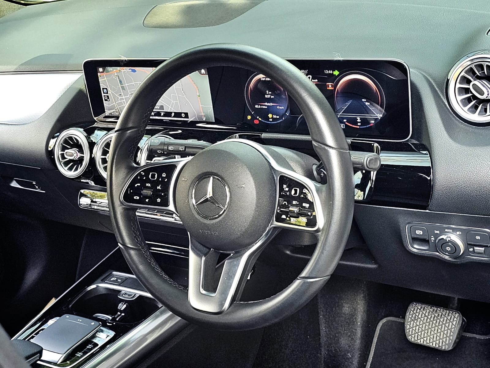 2018 Mercedes Benz B-Class  B 200 Progressive Line 2018 Mercedes Benz B-Class  B 200 Progressive Line