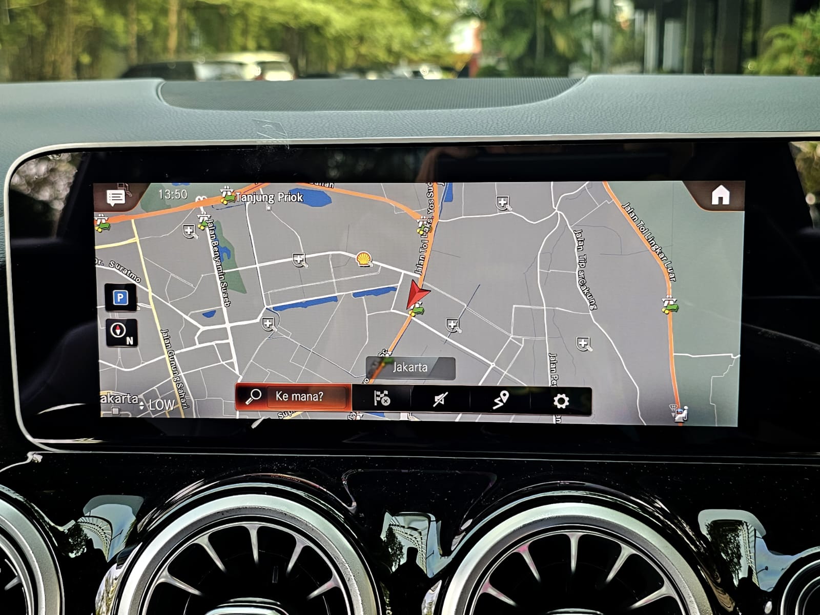 2018 Mercedes Benz B-Class  B 200 Progressive Line 2018 Mercedes Benz B-Class  B 200 Progressive Line