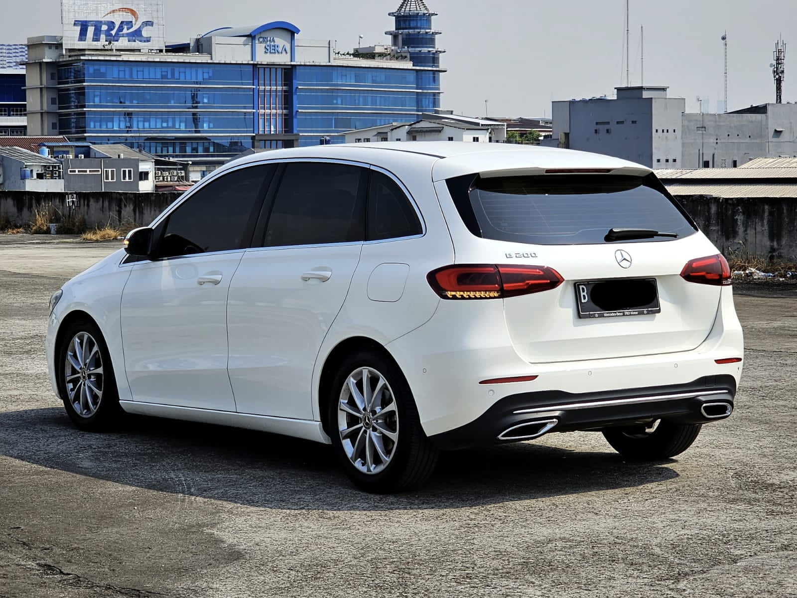 2018 Mercedes Benz B-Class  B 200 Progressive Line 2018 Mercedes Benz B-Class  B 200 Progressive Line