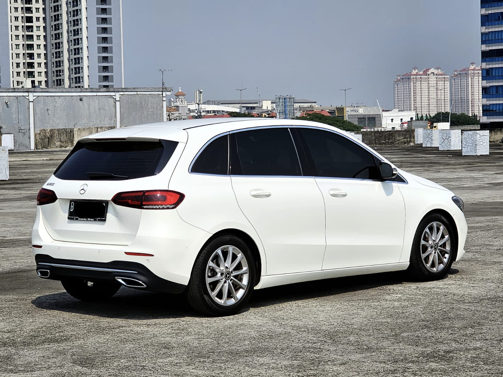 2018 Mercedes Benz B-Class  B 200 Progressive Line 2018 Mercedes Benz B-Class  B 200 Progressive Line