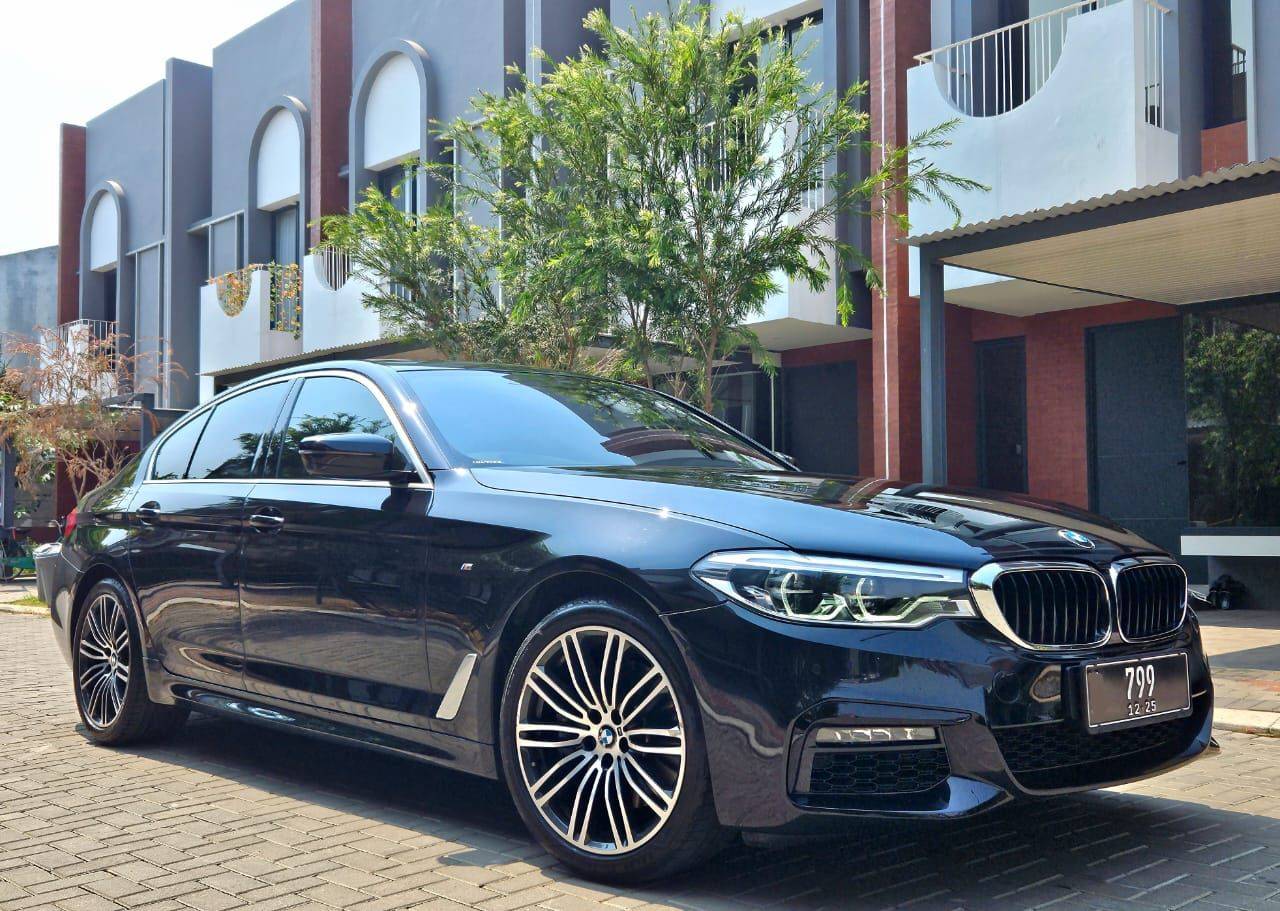 2019 BMW 5 Series Touring 530i M Sport Bekas