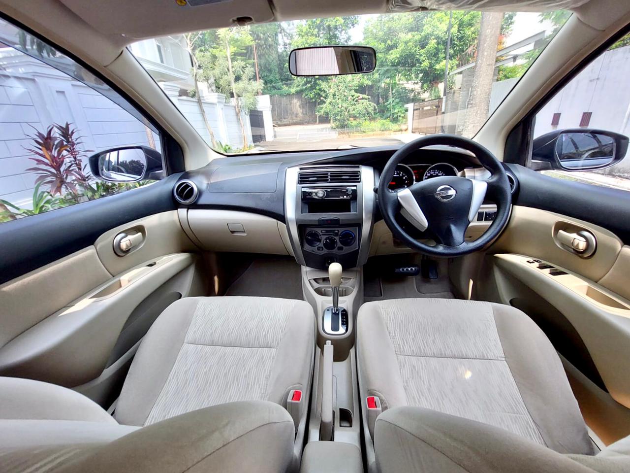 2013 Nissan Grand Livina 2013 Nissan Grand Livina