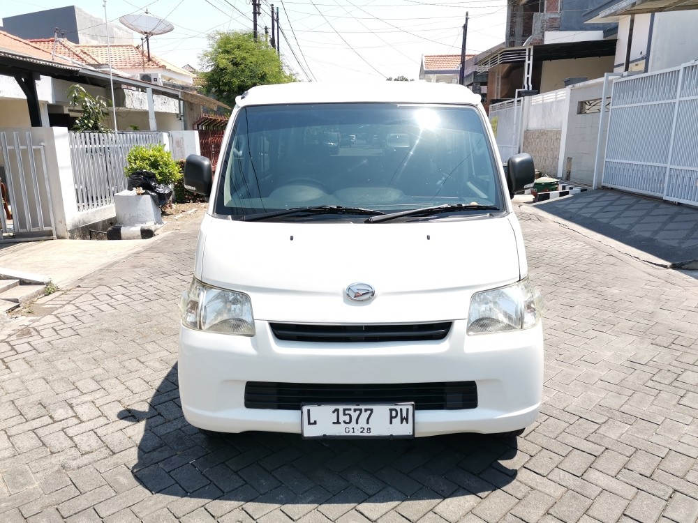2017 Daihatsu Gran Max
