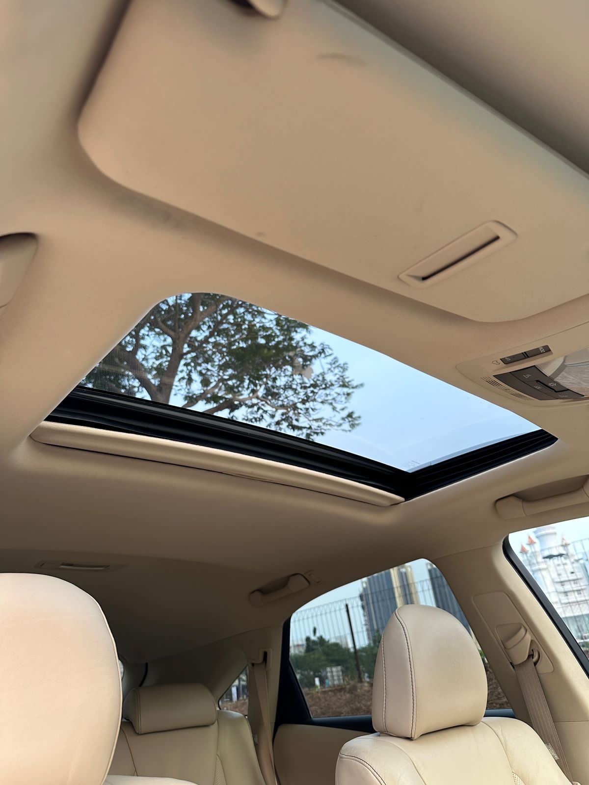 2014 Lexus RX 270 2.7 AT 2014 Lexus RX 270 2.7 AT