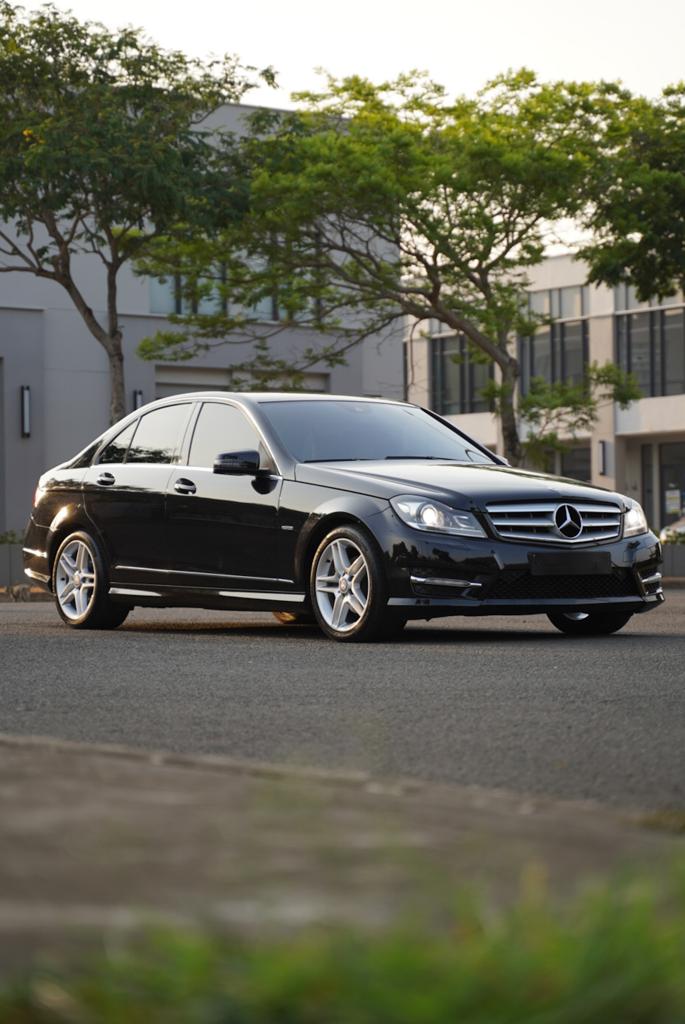 Second Hand 2012 Mercedes Benz C-Class  C 250 AMG AT Second Hand 2012 Mercedes Benz C-Class  C 250 AMG AT