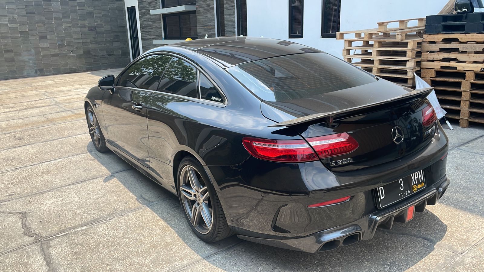 2019 Mercedes Benz E-Class  E 300 Coupe AMG Line 2019 Mercedes Benz E-Class  E 300 Coupe AMG Line