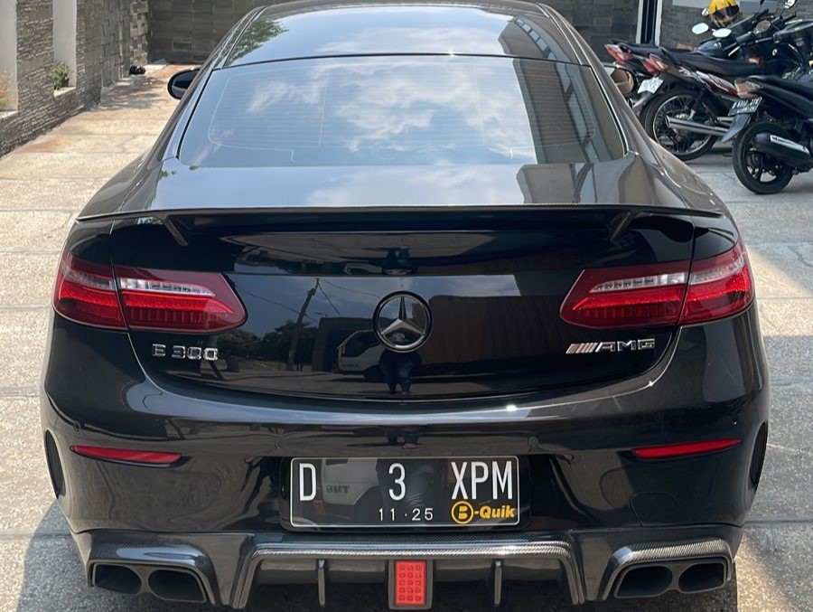2019 Mercedes Benz E-Class  E 300 Coupe AMG Line 2019 Mercedes Benz E-Class  E 300 Coupe AMG Line