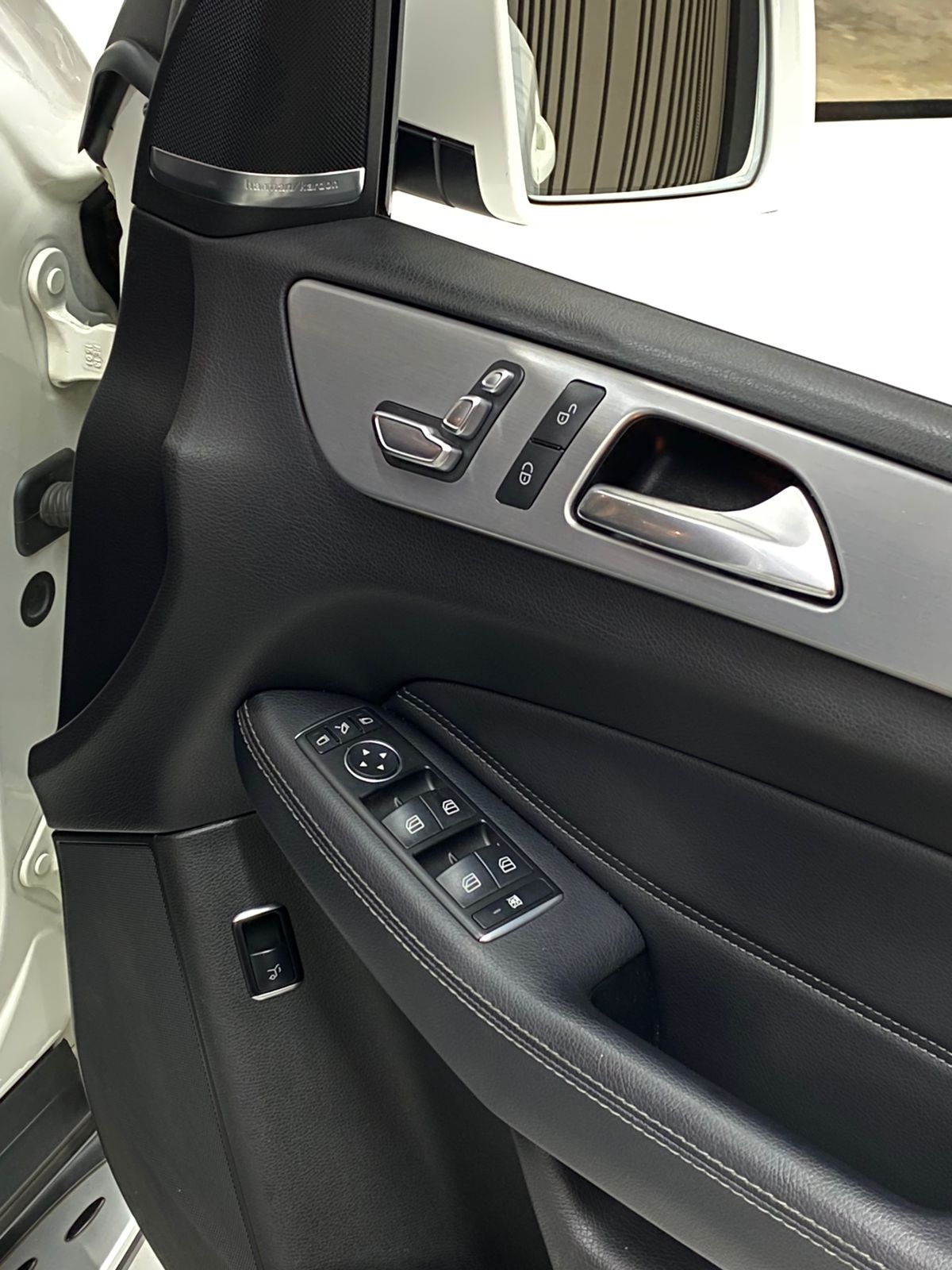 2016 Mercedes Benz GLE-Class  400 Exclusive 2016 Mercedes Benz GLE-Class  400 Exclusive