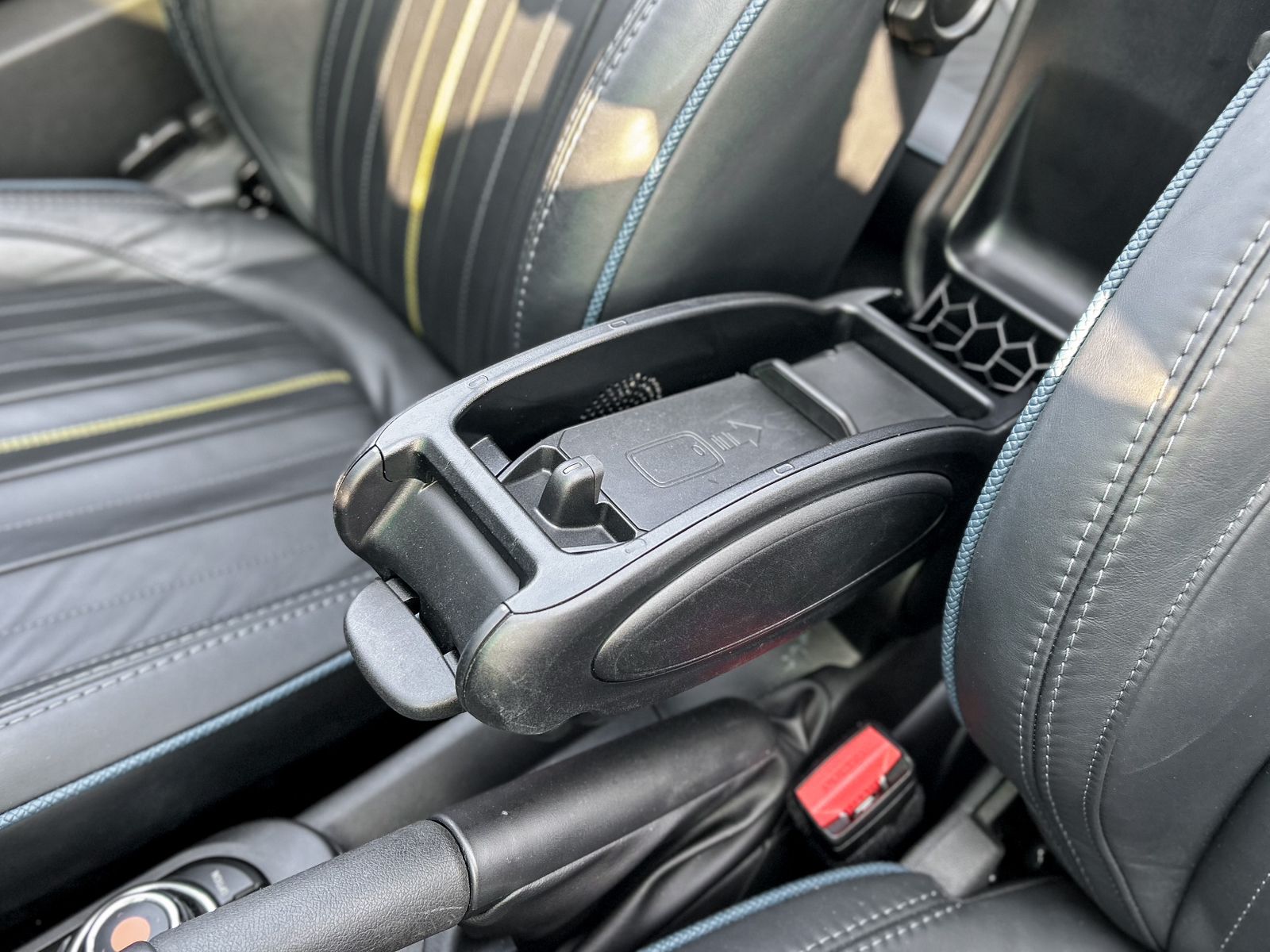 2020 MINI Convertible Copper S 2020 MINI Convertible Copper S