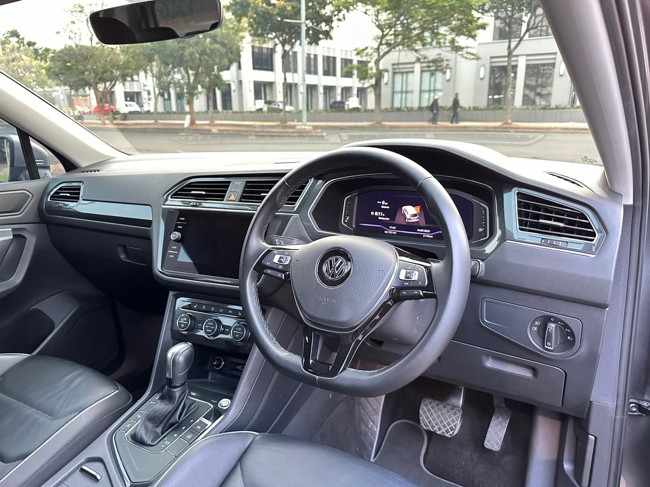 2020 Volkswagen Tiguan Allspace 1.4L TSI 2020 Volkswagen Tiguan Allspace 1.4L TSI