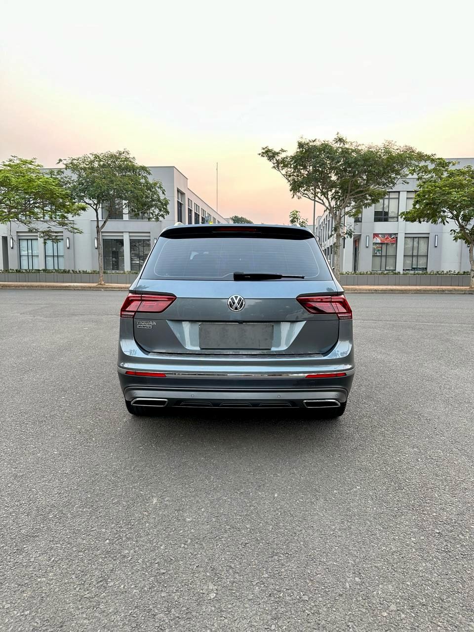 2020 Volkswagen Tiguan Allspace 1.4L TSI 2020 Volkswagen Tiguan Allspace 1.4L TSI