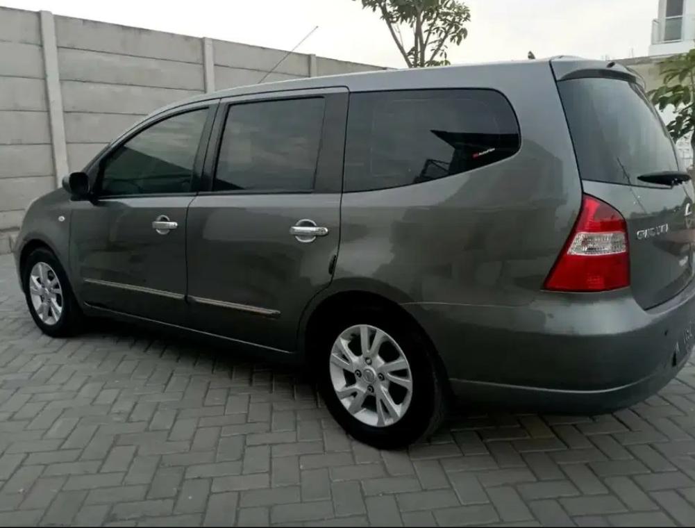 2012 Nissan Grand Livina 2012 Nissan Grand Livina