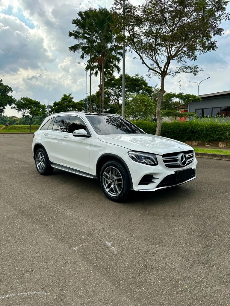 2018 Mercedes Benz GLC-Class 200 AMG Line 2018 Mercedes Benz GLC-Class 200 AMG Line