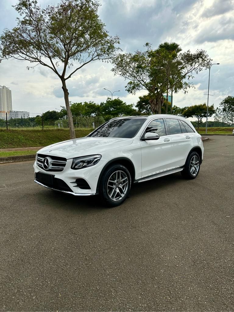 2018 Mercedes Benz GLC-Class 200 AMG Line 2018 Mercedes Benz GLC-Class 200 AMG Line