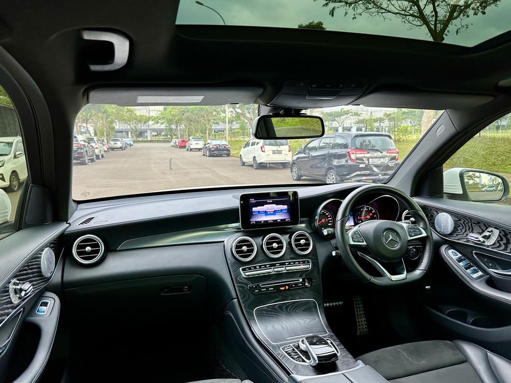 2018 Mercedes Benz GLC-Class 200 AMG Line 2018 Mercedes Benz GLC-Class 200 AMG Line