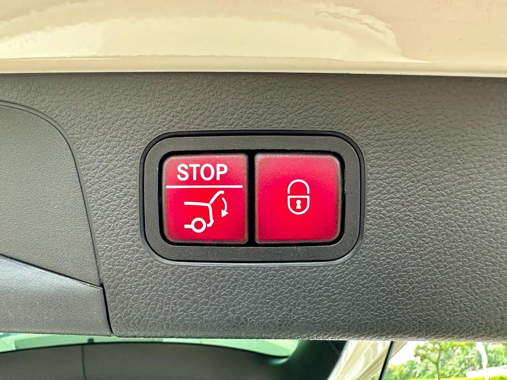 2018 Mercedes Benz GLC-Class 200 AMG Line 2018 Mercedes Benz GLC-Class 200 AMG Line