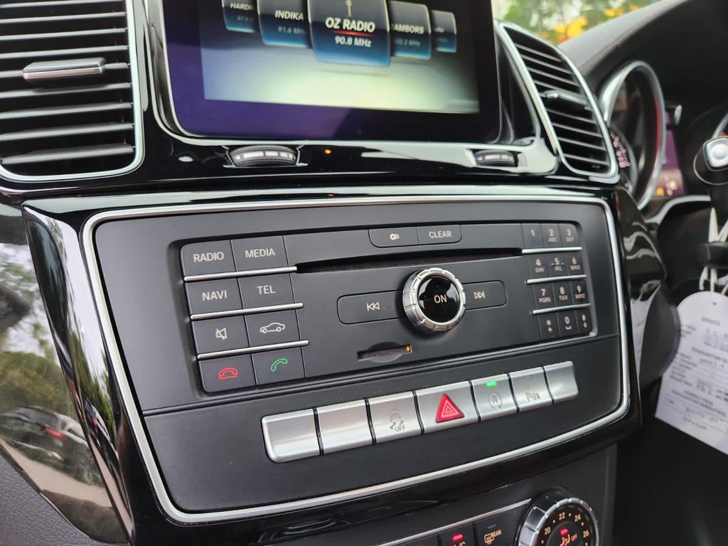 2017 Mercedes Benz GLS-Class 400 with Exclusive Line 2017 Mercedes Benz GLS-Class 400 with Exclusive Line