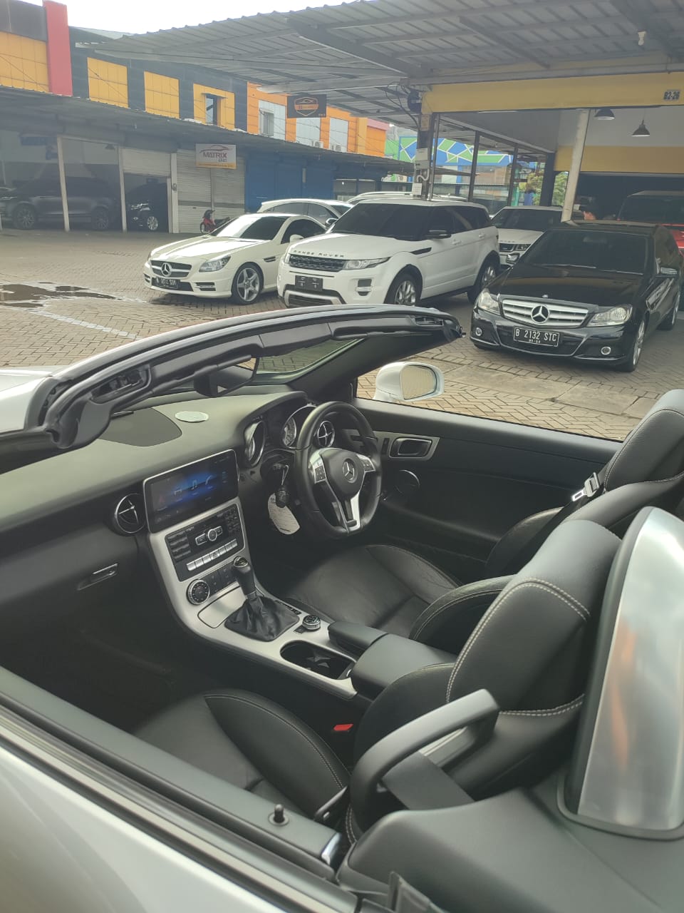 2013 Mercedes Benz SLK-Class SLK 200 1.8L CGI 2013 Mercedes Benz SLK-Class SLK 200 1.8L CGI