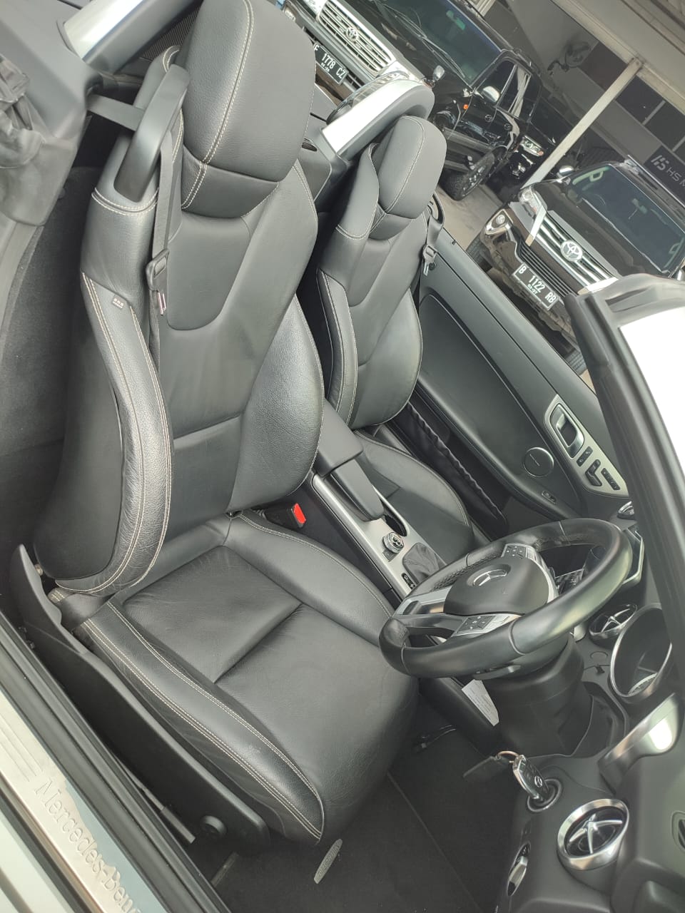 2013 Mercedes Benz SLK-Class SLK 200 1.8L CGI 2013 Mercedes Benz SLK-Class SLK 200 1.8L CGI