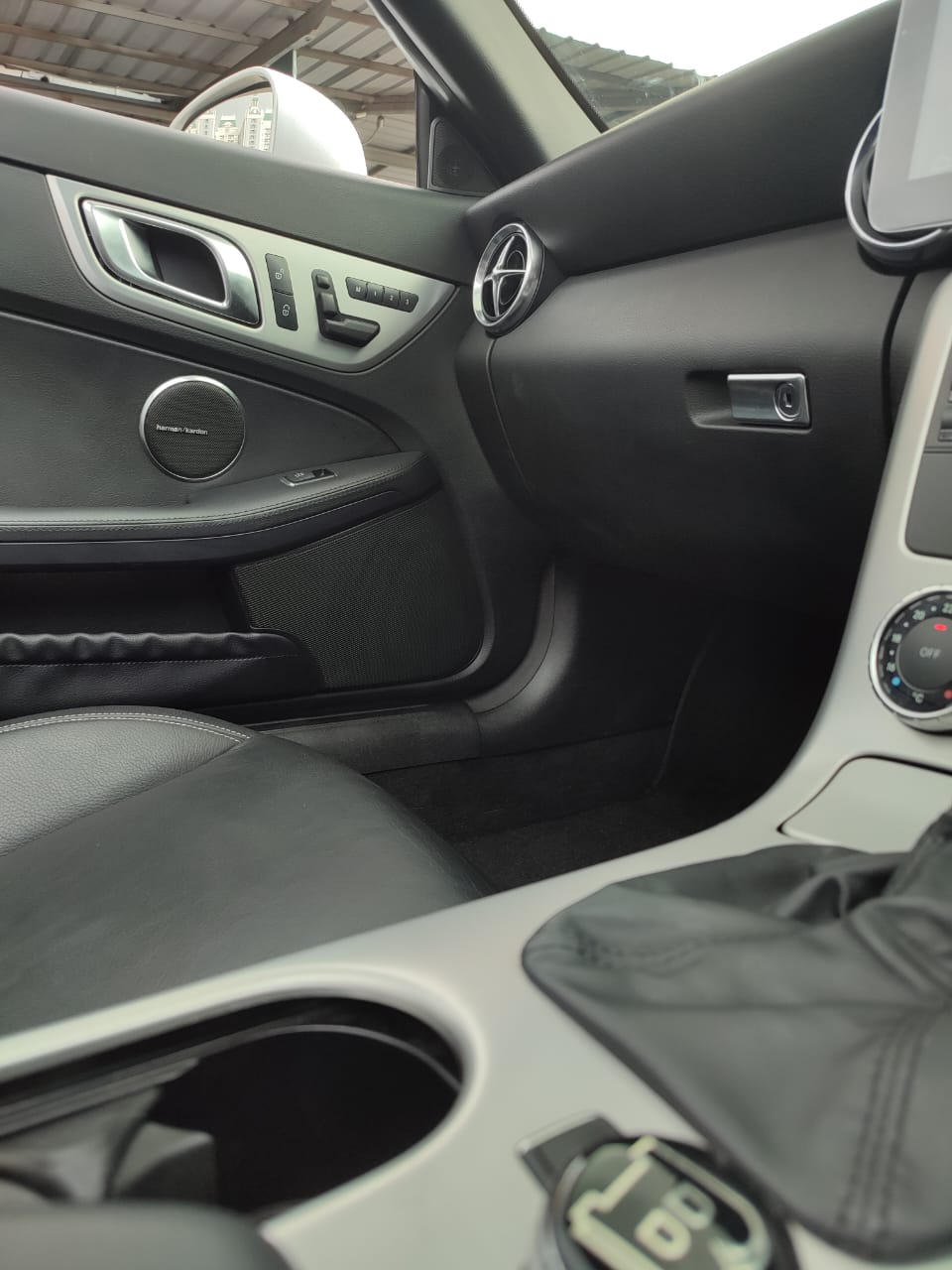 2013 Mercedes Benz SLK-Class SLK 200 1.8L CGI 2013 Mercedes Benz SLK-Class SLK 200 1.8L CGI