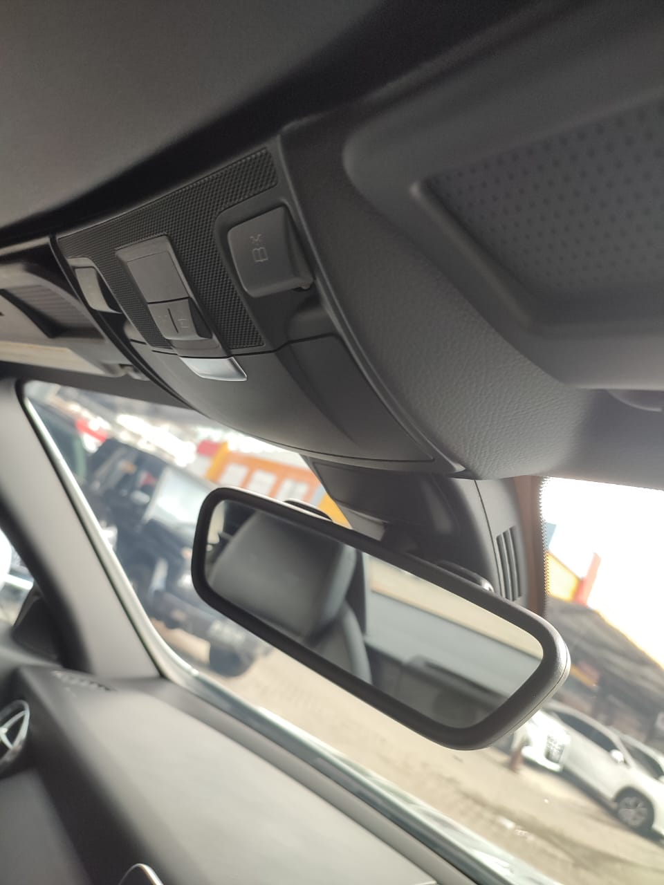 2013 Mercedes Benz SLK-Class SLK 200 1.8L CGI 2013 Mercedes Benz SLK-Class SLK 200 1.8L CGI