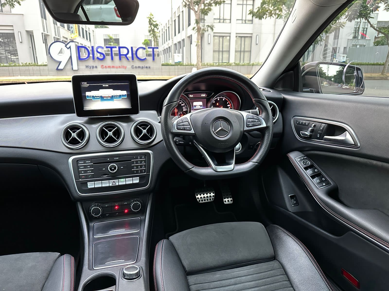 2017 Mercedes Benz CLA-Class  200 AMG Line 2017 Mercedes Benz CLA-Class  200 AMG Line